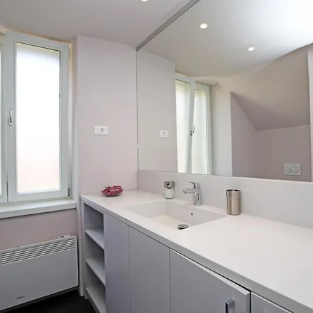 Apartment Volat Sibenik